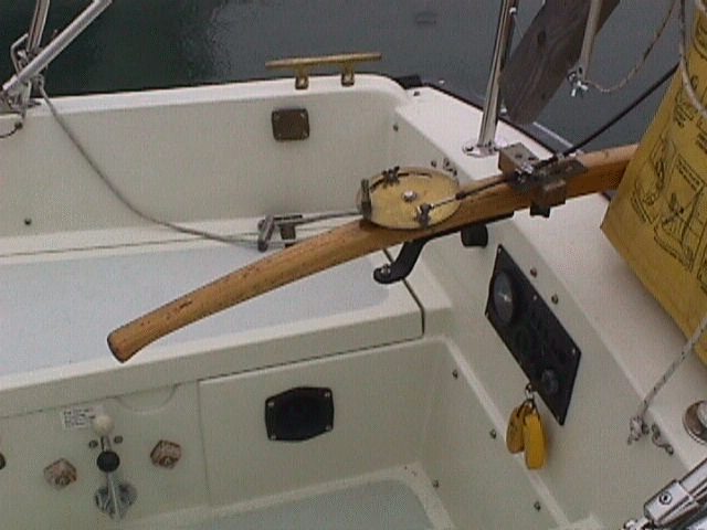 When sailing with a main and no head sail, Richard created a trim tab that helps balance the tiller. A single solid cable pushes and pulls the trim tab as required.