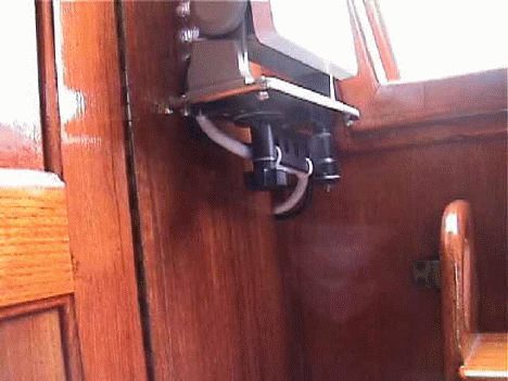 Installing Radar on s/v HOTSPUR, # 386 — Flicka Friends, Fall 2000