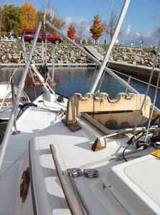 Getting the Mast Down — Flicka Friends, Fall 2003